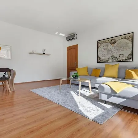 Exclusive Apartment In Centre Bratislava Exterior photo
