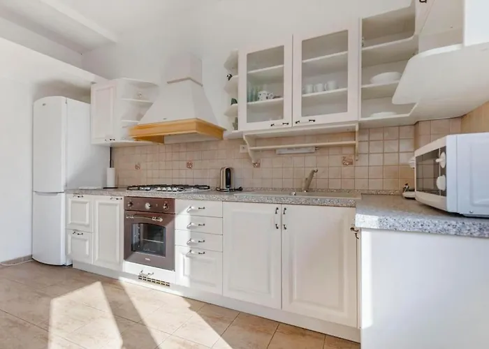 Exclusive Apartment In Centre